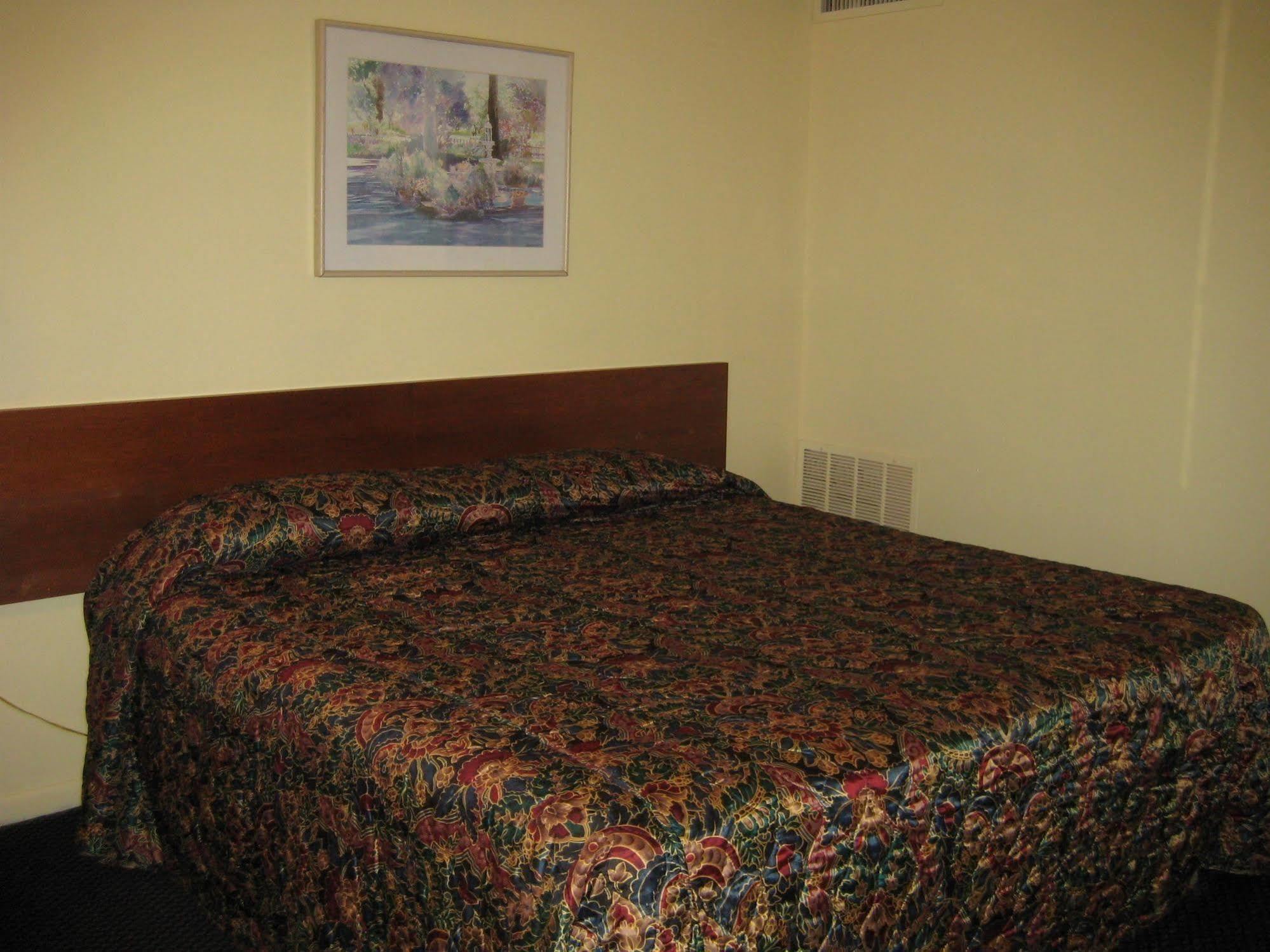 Luxury Inn Forrest City Exterior photo